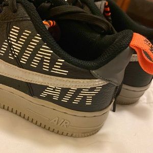 Black/grey Nike Airs